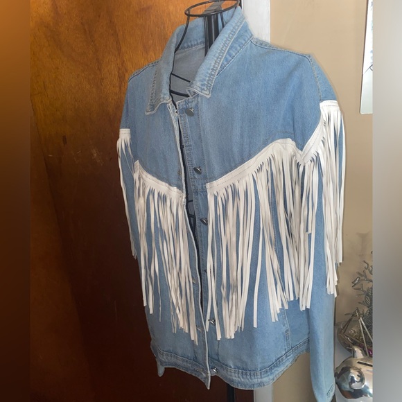 SHEIN Blue Jean Jacket with White Fringe - Picture 3 of 4